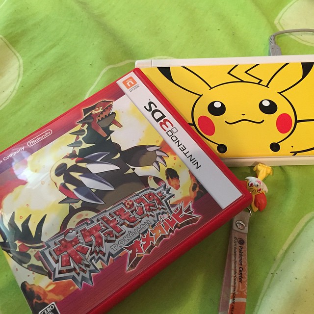 足立梨花 ゲット これからポケモン漬け生活 笑 ルビサファではルビーやってたので私はオメガルビーを ひみつきちとか楽しみだ しょっちゅう ひみつきちの場所忘れて Wacoca Japan People Life Style