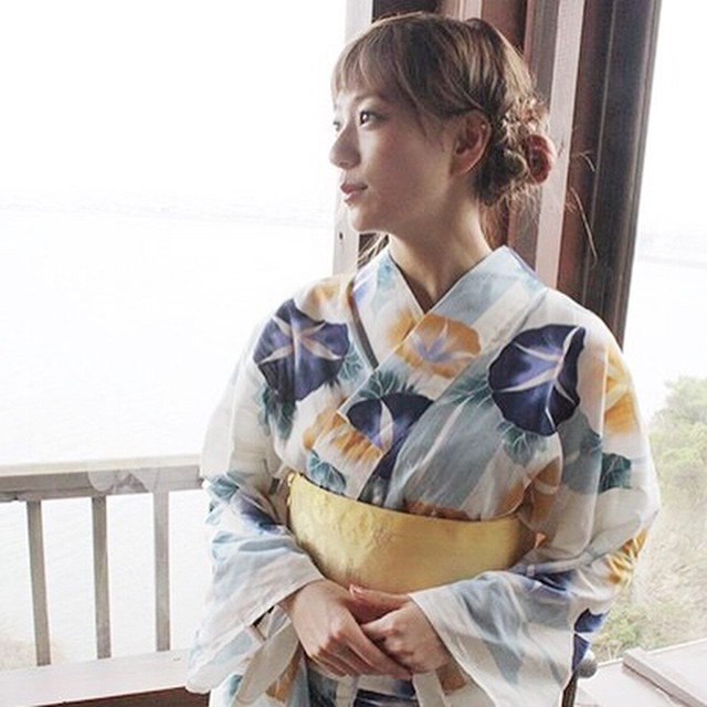 伊藤千晃 イトーヨーカドー 恋浴衣 アサガオ ブルー a Itochiaki 伊藤千晃 イトーヨーカドー Itoyokado Yukata 浴衣 Wacoca Japan People Life Style