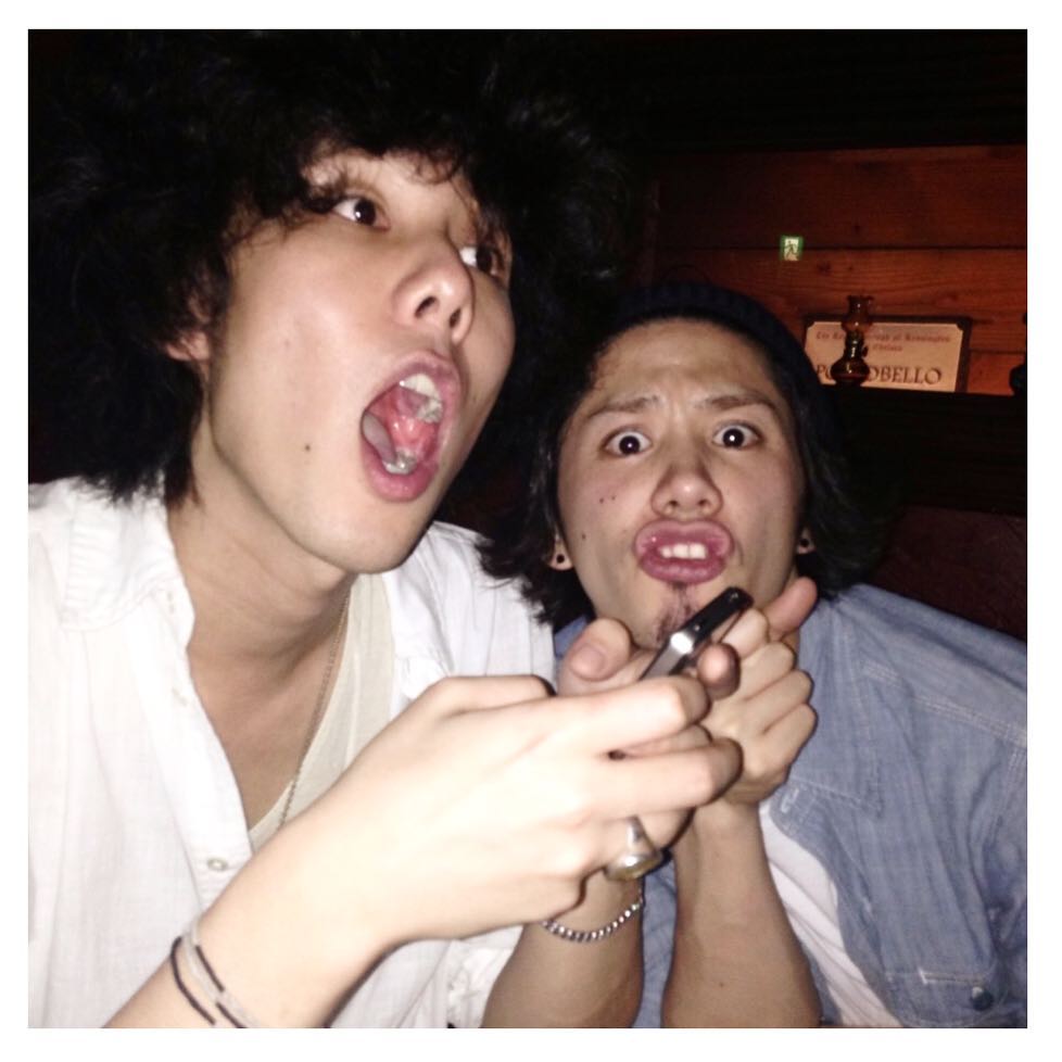 野田洋次郎 Taka Happy Birthday Love Ya Bro And I Miss You タカ オタオメ はるか昔の いつぞやかの 写真 Wacoca Japan People Life Style 野田洋次郎 Taka Happy Birthday Love Ya Bro And I Miss You タカ オタオメ はるか昔の いつぞやかの 写真 Wacoca Japan People Life Style