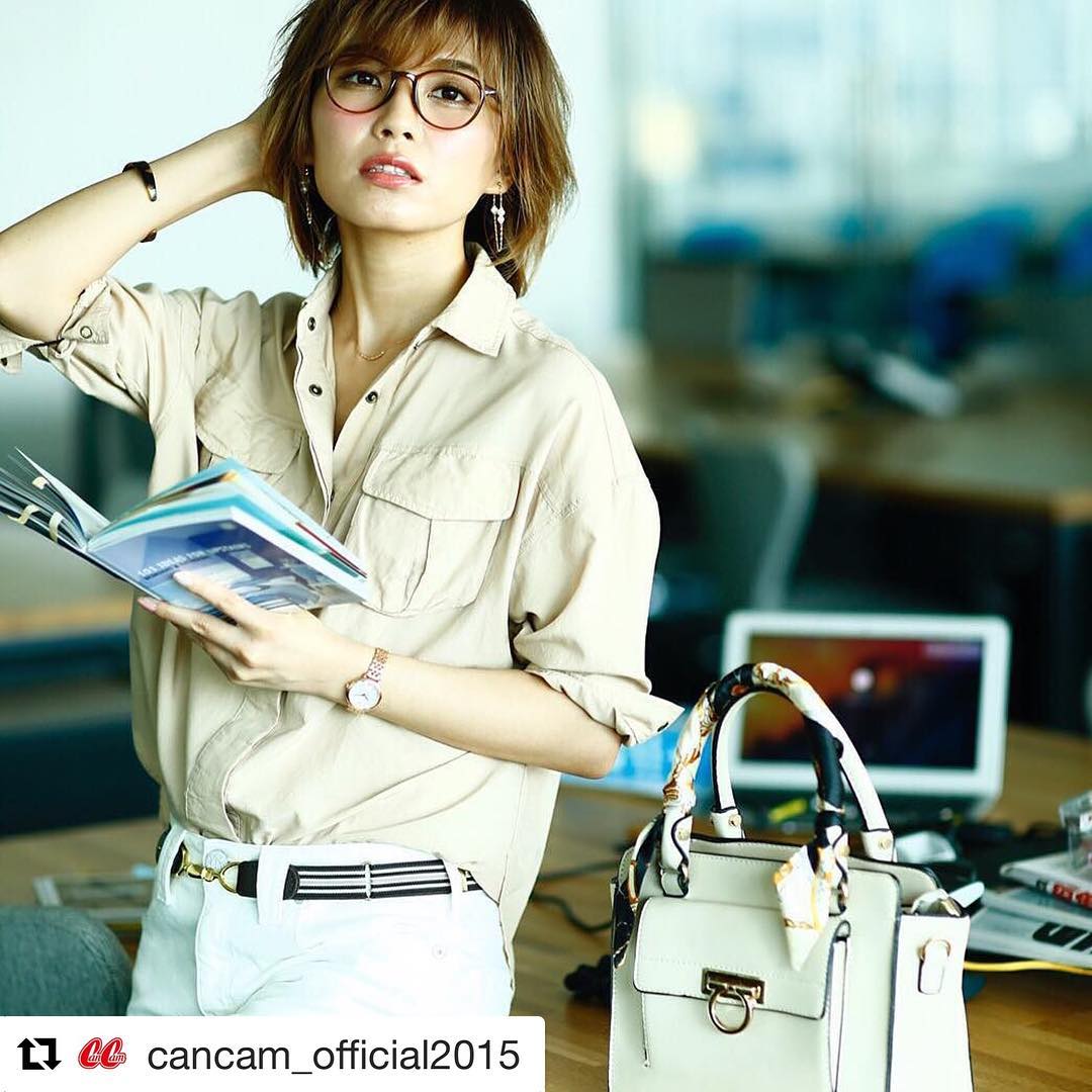 宇野実彩子 ꇴ Repost Cancam Official15 With Repostapp 週末ですね 発売中のcancam Wacoca Japan People Life Style