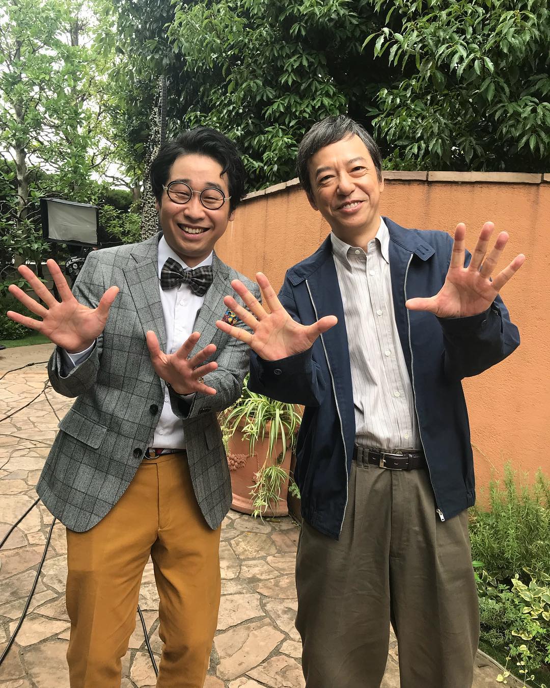 サバイバル ウェディング Survival Wedding えっテツオと板尾さん 最終回にきて板尾さん そんな伏線あったっけなぁ 兎にも角にも板尾さんも出演の最終回見てください 板尾創路 さんは ドロ刑 Wacoca Japan People Life Style