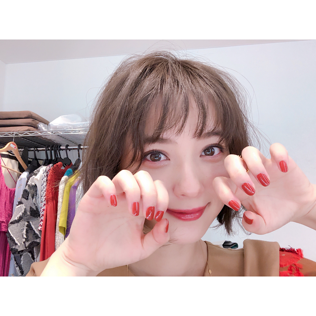 佐々木希 里帆ちゃんが持ってた ネイルが可愛い Wacoca Japan People Life Style