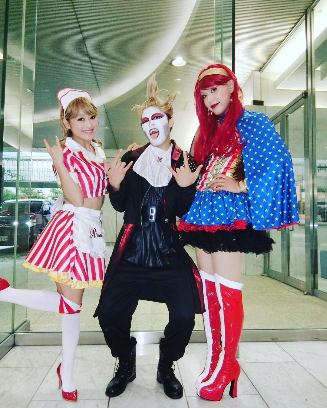 鈴木奈々 今年のハロウィンのコスプレはアメリカンウエイトレスにしました O 代最後のハロウィンはヘソ出しにしました Z Rudegirl O Wacoca Japan People Life Style 鈴木奈々 今年のハロウィンのコスプレはアメリカンウエイトレスにしました O 代最後のハロウィンはヘソ出しにしました Z Rudegirl O Wacoca Japan People Life Style