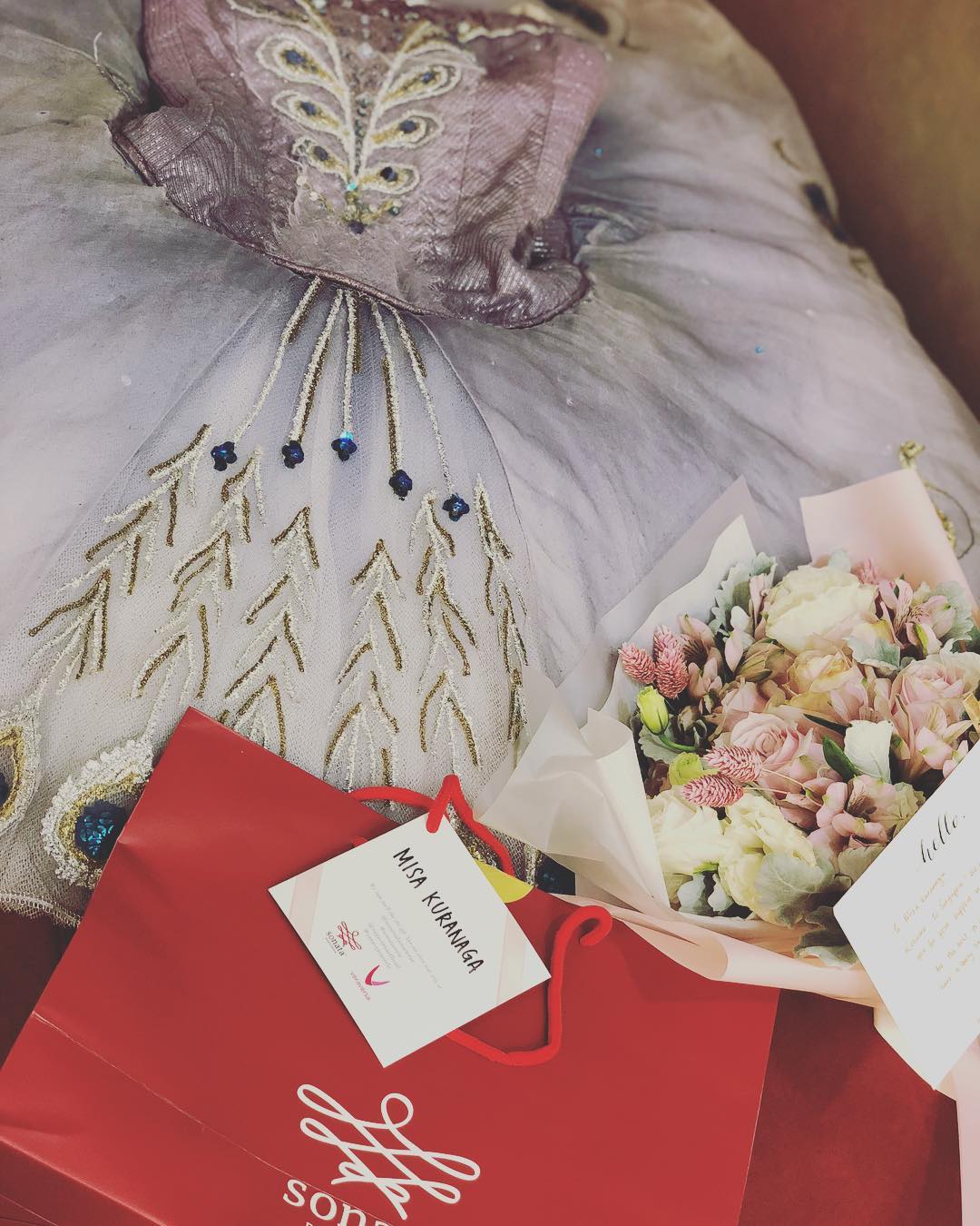 倉永美沙 thank you sonatadancewear for the flower and the gift
