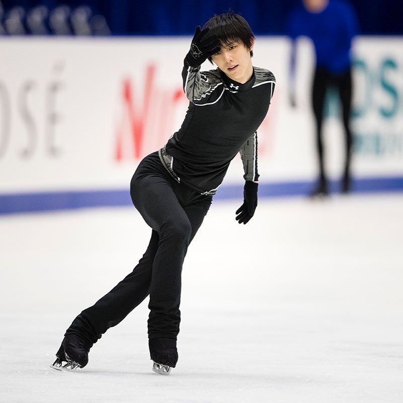 羽生結弦 はう 色っぽい かっこいい 羽生結弦 Yuzuruhanyu Figureskating Figureskater Nhktrophy Nh Wacoca Japan People Life Style