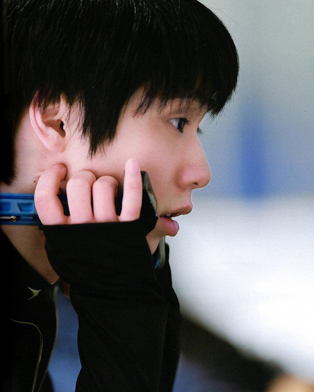 羽生結弦 スーパー萌え袖横顔プリティマン 早く元気になりますように 羽生結弦 Yuzuruhanyu Figureskating Figureskater Wacoca