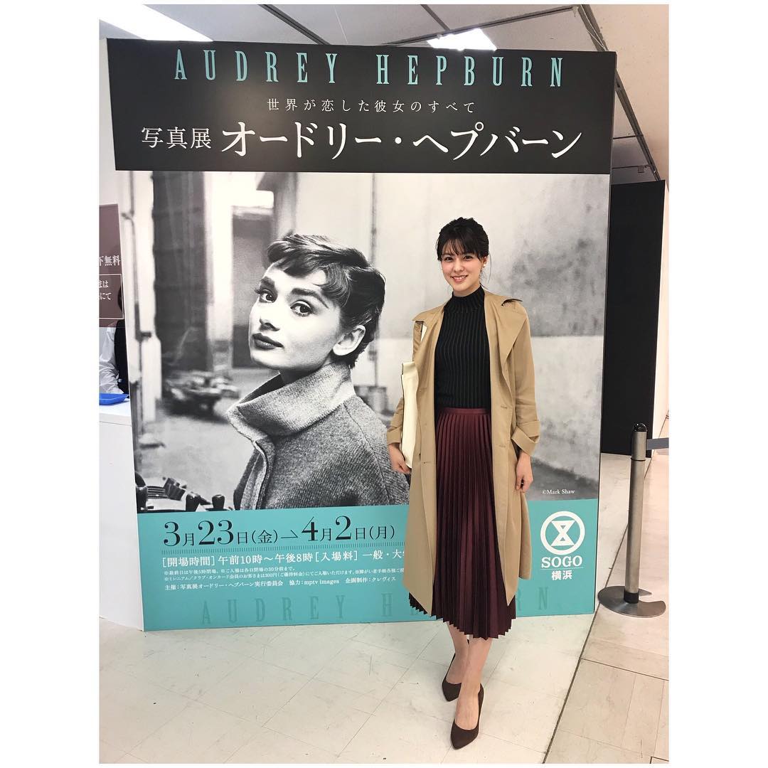 藤井美菜 写真展 オードリーヘプバーン を見に行ってきました 昔からオードリーの大ファンで 彼女の映画はほとんど全部観て 写真集もたくさん持っていますが こちらの写真 Wacoca Japan People Life Style