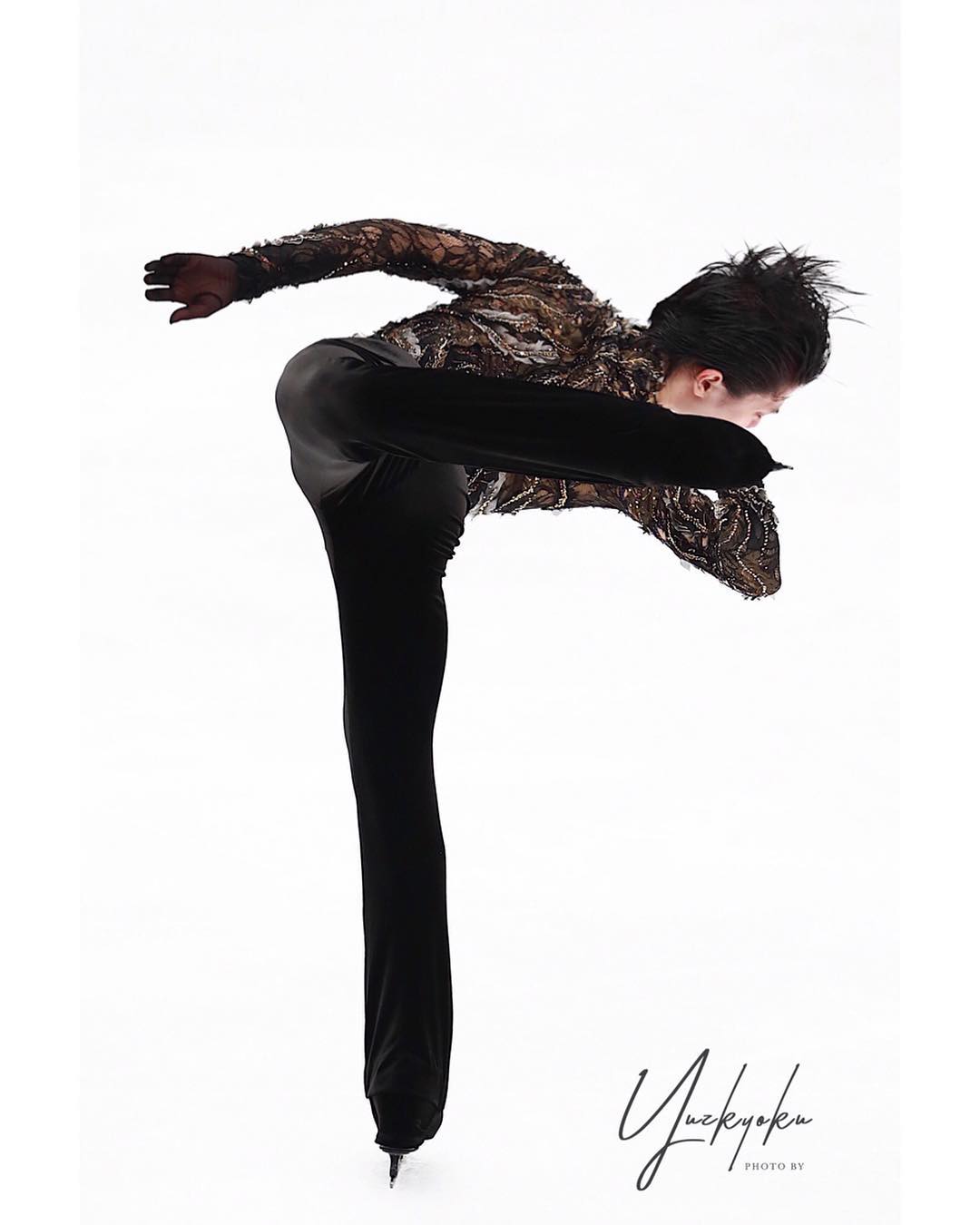 羽生結弦 恐ろしく美しいんですが この右手で顔を覆ったシットスピン大好き フィニッシュポーズもかっこいい 元に戻ったね こっちの方が好き 羽生結弦 Yuz Wacoca Japan People Life Style 羽生結弦 恐ろしく美しいんですが この右手で顔を覆ったシットスピン大好き フィニッシュポーズもかっこいい 元に戻ったね こっちの方が好き 羽生結弦 Yuz Wacoca Japan People Life Style