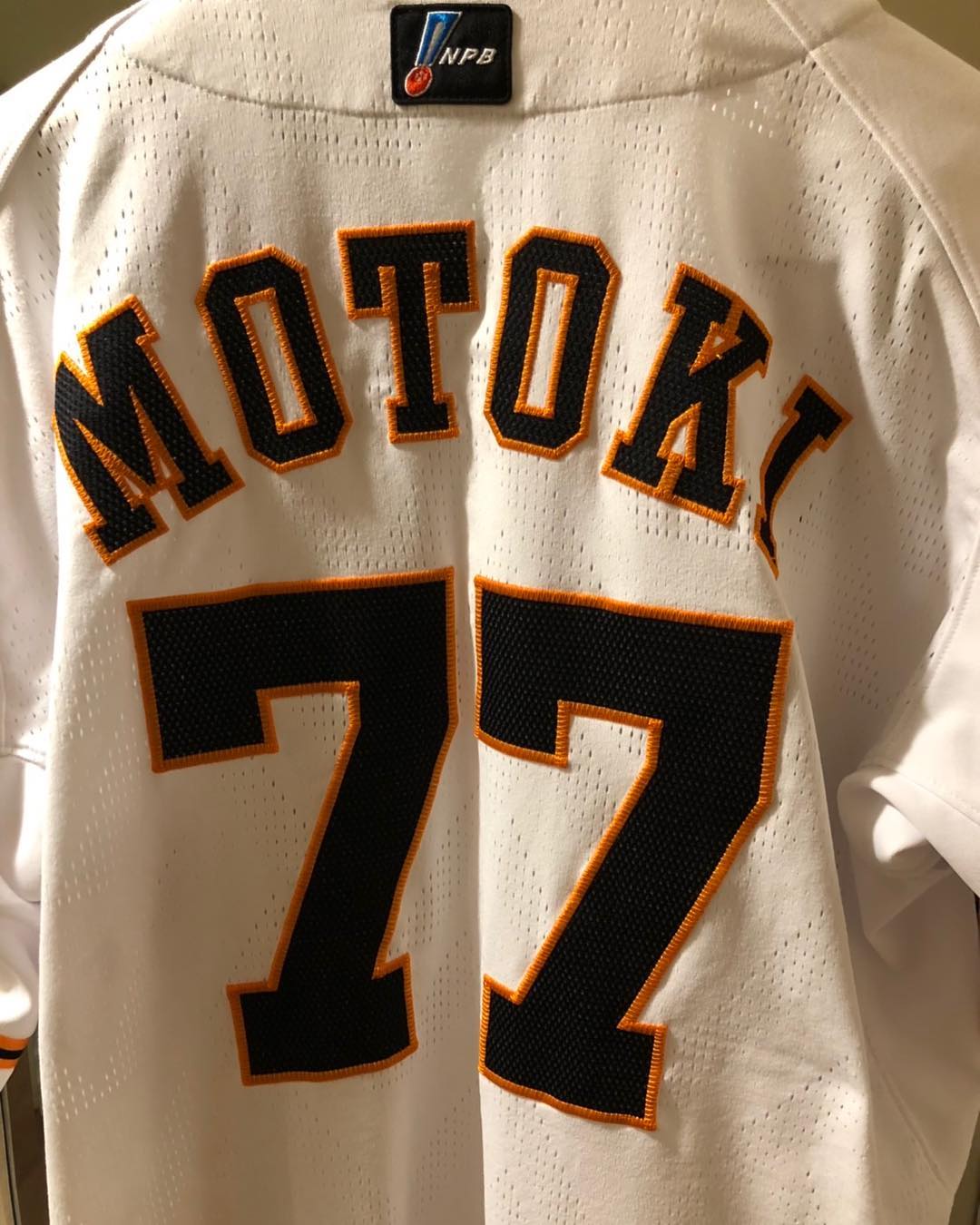 元木大介 明日 11 8 Vs Mlbオールスター戦 東京ドームで行われます 背番号77を着させていただく事になりました 今夏 U12世界大会でも 背番号77を 着させてい Wacoca Japan People Life Style