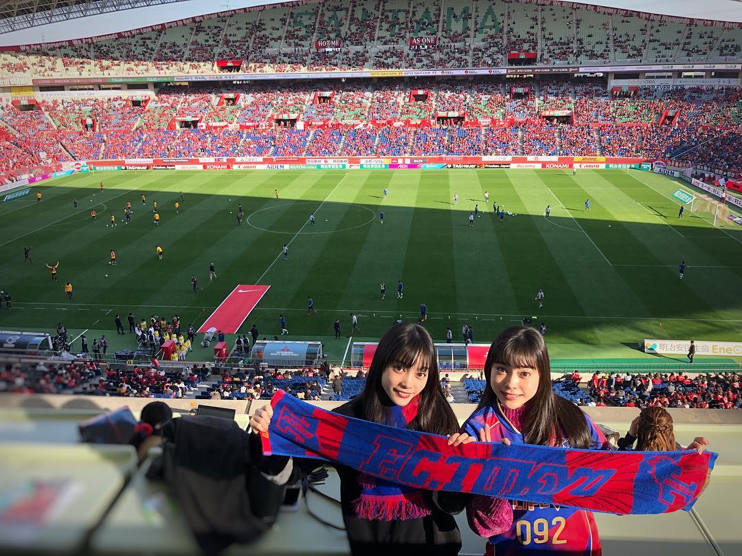 Mio Mio Yae Abp 今シーズン最終戦の 浦和レッズvsfc東京を観戦しに行きました 埼玉スタジアムすごく大きくて迫力に圧倒された こんなに広くて 人のお客さん Wacoca Japan People Life Style