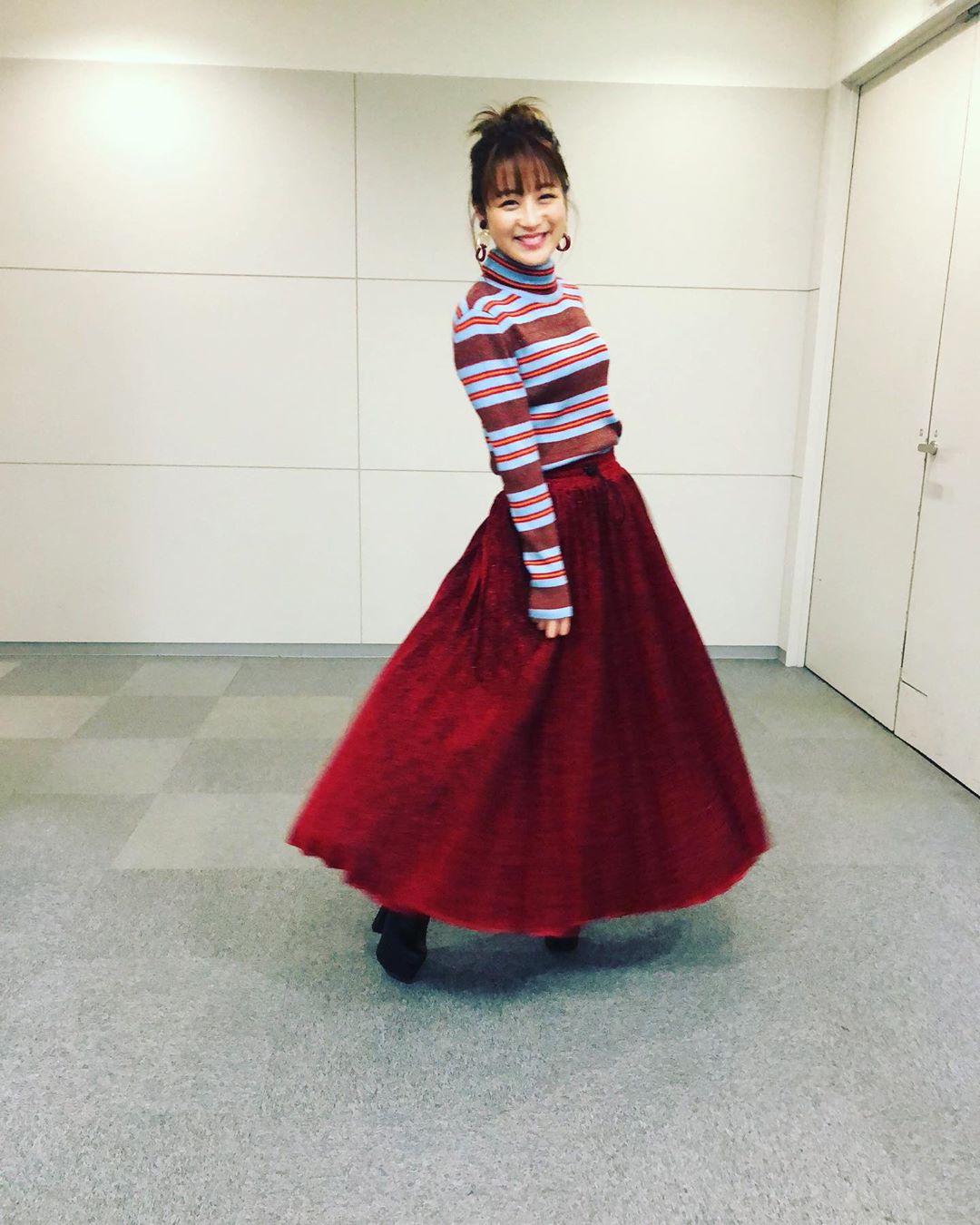 鈴木奈々 今日のコーデです トップス ジュエティ スカート リルリリー 今日のコーデ テレビ衣装 Wacoca 鈴木奈々 今日のコーデです トップス ジュエティ スカート リルリリー 今日のコーデ テレビ衣装 Wacoca