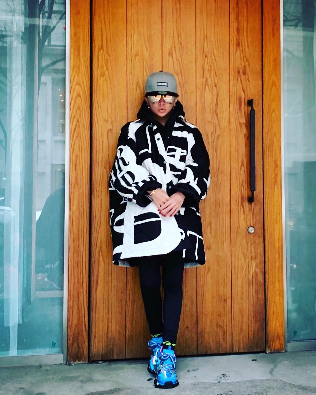 浜崎あゆみ 雨音が綺麗 言葉は時にとても無力で 想いを邪魔してしまうね 本日 東京公演1日目よろしくお願い致します Troubleツアー Wacoca Japan People Life Style 浜崎あゆみ 雨音が綺麗 言葉は時にとても無力で 想いを邪魔してしまうね 本日 東京公演1日目よろしくお願い致します Troubleツアー Wacoca Japan People Life Style