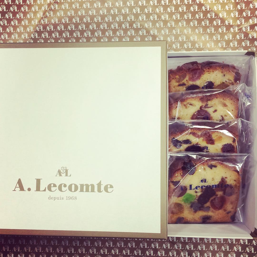 Madamefigarojapon 今日のおやつは広尾のル コント名物 フルーツケーキ お酒たっぷり ドライフルーツがじんわり生地と馴染んでいて なんだかうっとり 編集ma フィガロおやつ F Wacoca Japan People Life Style Madamefigarojapon 今日のおやつは広尾のル コント名物 フルーツケーキ お酒たっぷり ドライフルーツがじんわり生地と馴染んでいて なんだかうっとり 編集ma フィガロおやつ F Wacoca Japan People Life Style