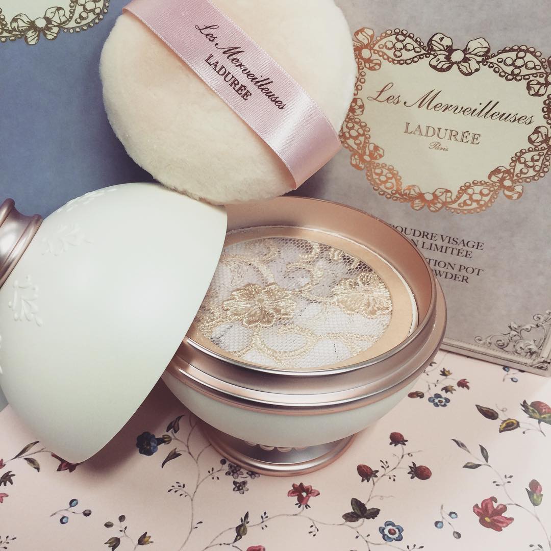 Storymagazine 先取り情報 可愛いパッケージと上質な使用感で大人気のレ メルヴェイユーズ ラデュレ Lm Laduree からすごい フェイスパウダーが登場します この01番 Wacoca Storymagazine 先取り情報 可愛いパッケージと上質な使用感で大人気のレ メルヴェイユーズ ラデュレ Lm Laduree からすごい フェイスパウダーが登場します この01番 Wacoca