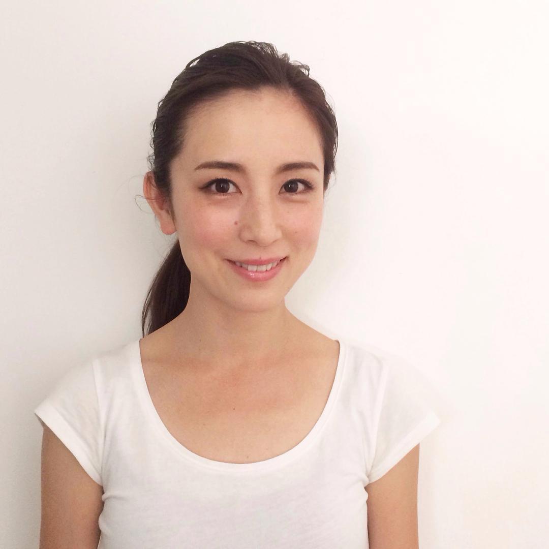 Biteki美的 エスプリークの新作眉アイテムを使って 北川景子さん風美人眉に挑戦 4ステップの簡単動画を美的公式youtubeで公開中です ぜひチェックしてみてください Wacoca Japan People Life Style Biteki美的 エスプリークの新作眉アイテムを使って 北川景子さん風美人眉に挑戦 4ステップの簡単動画を美的公式youtubeで公開中です ぜひチェックしてみてください Wacoca Japan People Life Style