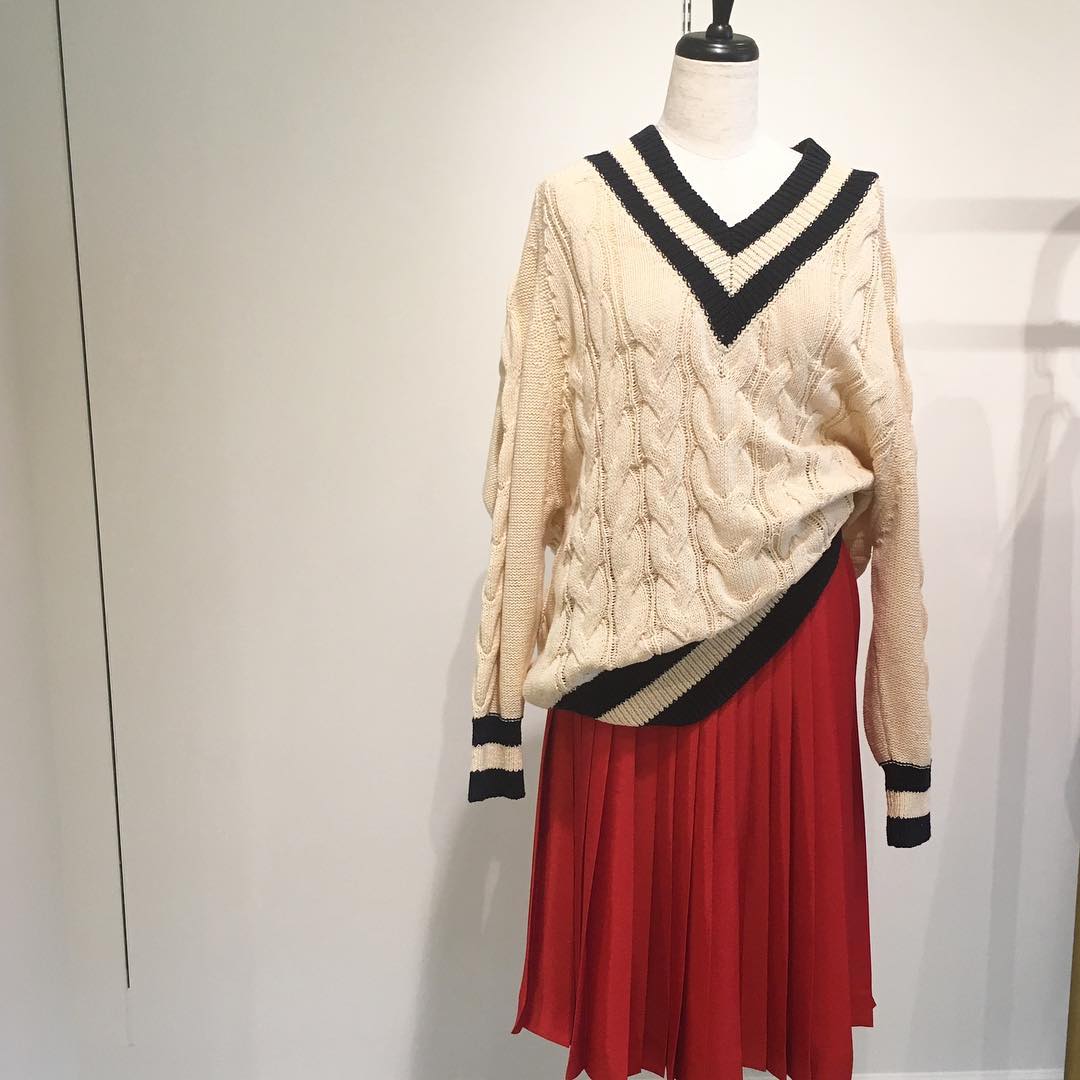 Moremagazine 18ss の展示会シーズンも真っ盛り 会場でまず目を引いたスクールガール風コーデは トラディショナル ウェザーウェア 来春も注目のプリーツスカートはやわ Wacoca Japan People Life Style Moremagazine 18ss の展示会シーズンも真っ盛り 会場でまず目を引いたスクールガール風コーデは トラディショナル ウェザーウェア 来春も注目のプリーツスカートはやわ Wacoca Japan People Life Style