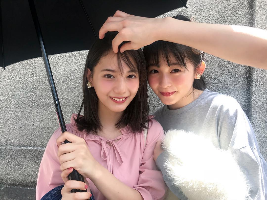 Seventeenmagazine ヘアメイクさんに前髪をなおしてもらってるところ 土日に好きな人に会うってときは11月号の 印象操作モテlook 参考にしてみてね いつかの Seventeen Wacoca Japan People Life Style Seventeenmagazine ヘアメイクさんに前髪をなおしてもらってるところ 土日に好きな人に会うってときは11月号の 印象操作モテlook 参考にしてみてね いつかの Seventeen Wacoca Japan People Life Style