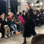 先週の東京ファッションウィーク中に発表されたHYKE2019秋冬コレクション。ノースフェイスとのコラボもありメンズモデルも数名登場。包み込むようなシルエットのダ...