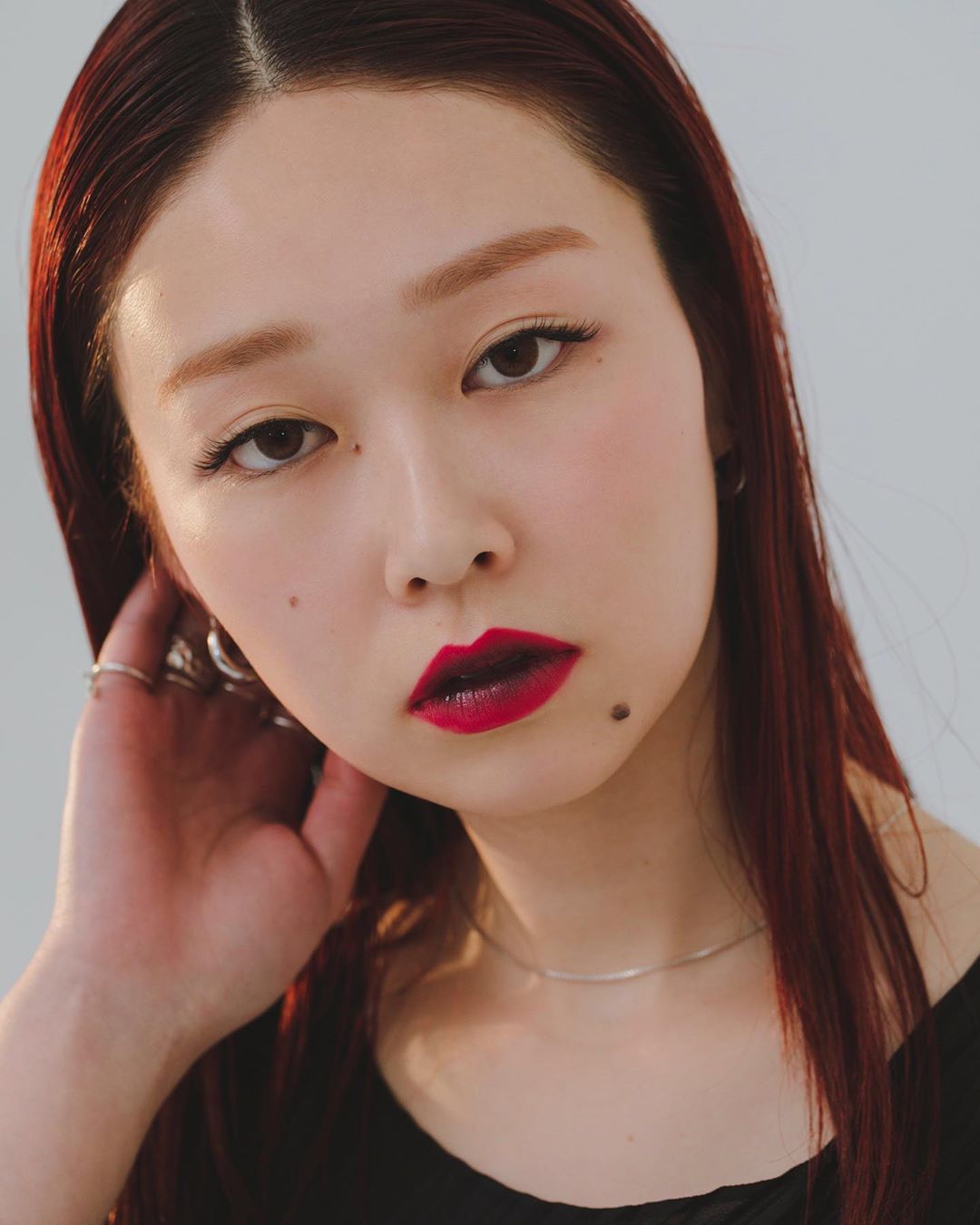 Ginzamagazine 内田安美さんが ヴィセアヴァン のリップスティックが主役のメイクにトライ ディープなグラデーションリップでモードにドレスアップ 黒すぐりを彷彿とさ Wacoca Japan People Life Style Ginzamagazine 内田安美さんが ヴィセアヴァン のリップスティックが主役のメイクにトライ ディープなグラデーションリップでモードにドレスアップ 黒すぐりを彷彿とさ Wacoca Japan People Life Style