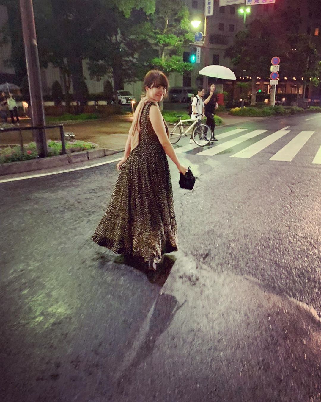 風間ゆみえ 雨に濡れたアスファルトがきれいな夜 福岡の人はみんな優しいのね Wacoca Japan People Life Style 風間ゆみえ 雨に濡れたアスファルトがきれいな夜 福岡の人はみんな優しいのね Wacoca Japan People Life Style