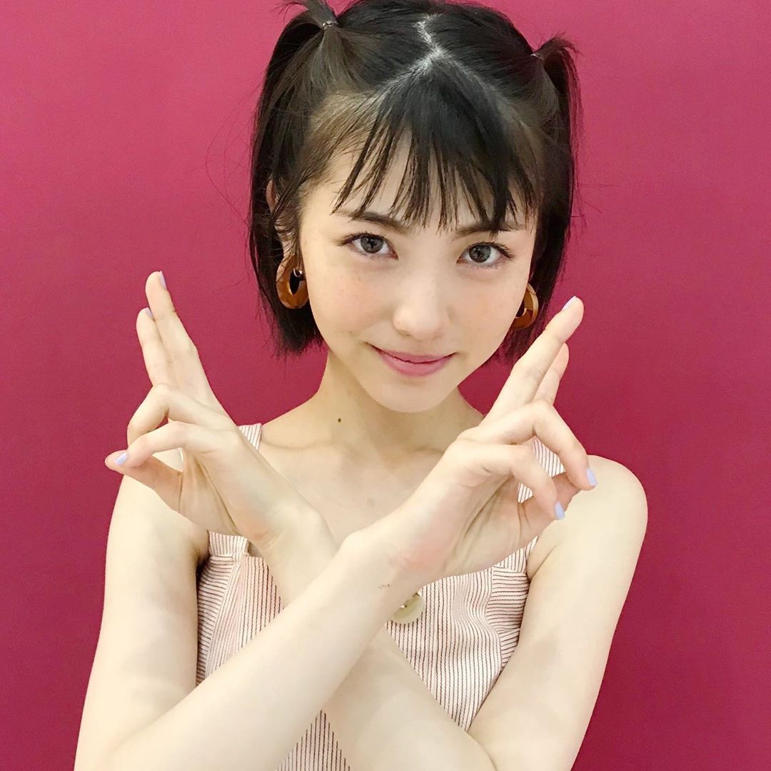 Vivi Vivi9月号の 浜辺美波faceになりたい 企画から オフショットです 美波ちゃんは びっくりするほどの 透明感のかたまりでした この ピュアピュアメイクの Wacoca Japan People Life Style Vivi Vivi9月号の 浜辺美波faceになりたい 企画から オフショットです 美波ちゃんは びっくりするほどの 透明感のかたまりでした この ピュアピュアメイクの Wacoca Japan People Life Style