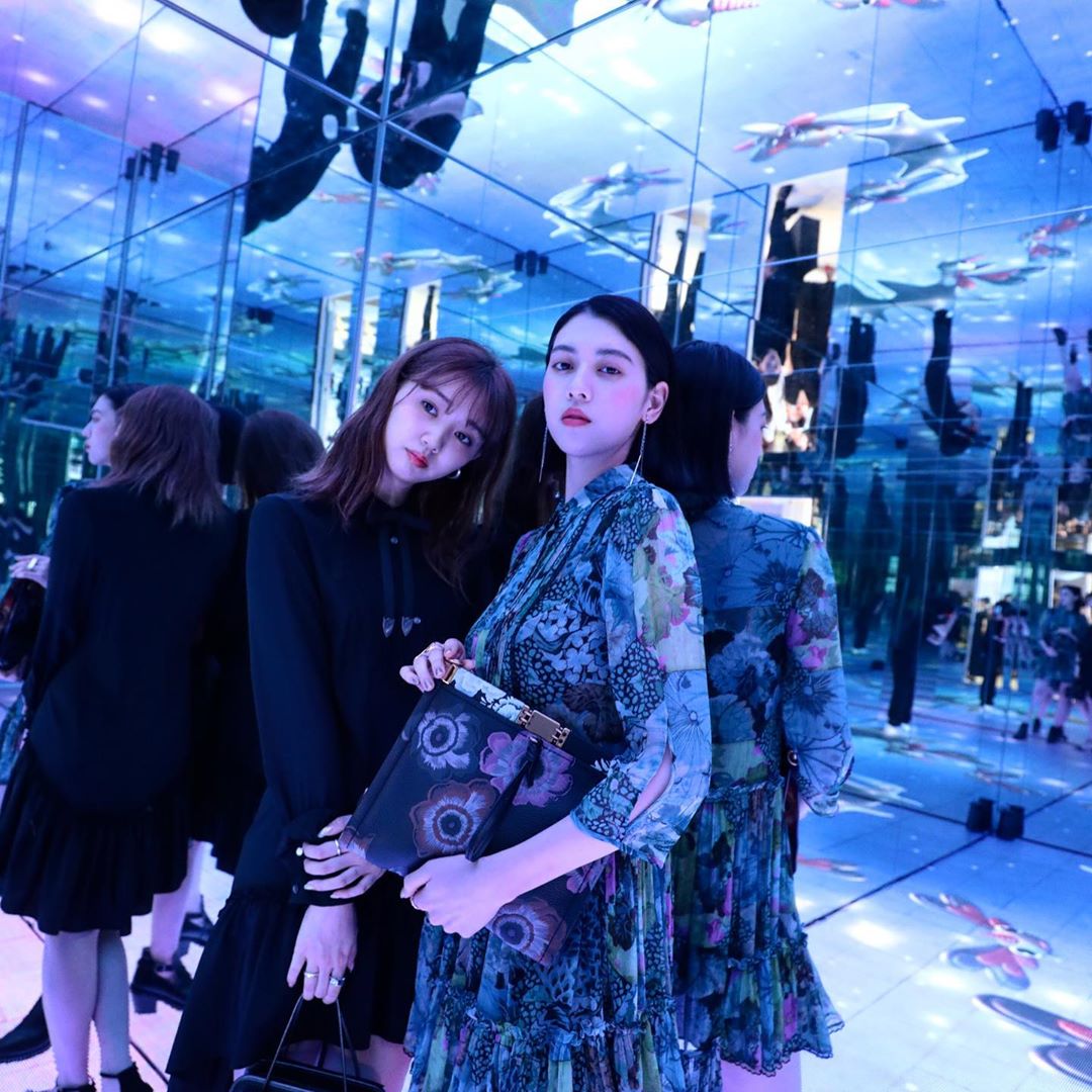 三吉彩花 みよまな W Rinao127 今回の Coach 新作はお洋服から何から何まで素敵なものでした きこちゃんコラボのbagもカラーバリエーションがとて Wacoca Japan People Life Style 三吉彩花 みよまな W Rinao127 今回の Coach 新作はお洋服から何から何まで素敵なものでした きこちゃんコラボのbagもカラーバリエーションがとて Wacoca Japan People Life Style