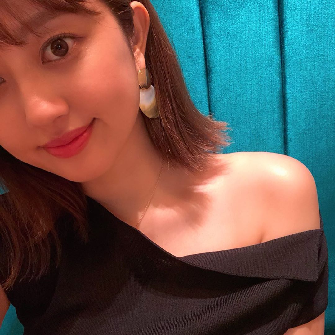 菊地亜美 銀座プラプラして友達のプレゼントやお祝いの品を購入 人の選ぶのってなんで楽しいんだろうね 私服は Fifth Store の肩 ちらみ Ootd Wacoca Japan People Life Style 菊地亜美 銀座プラプラして友達のプレゼントやお祝いの品を購入 人の選ぶのってなんで楽しいんだろうね 私服は Fifth Store の肩 ちらみ Ootd Wacoca Japan People Life Style