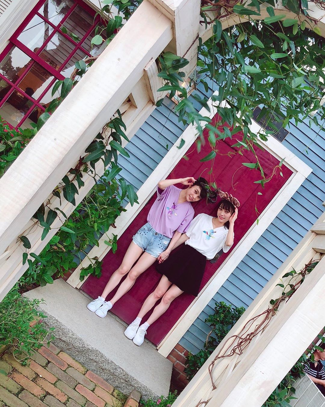 Yae Mio Yae Abp 夏休みdisney 今年の夏遊びすぎじゃないか Disneysea Disney ディズニーシー ディズニー 双子 Twins Mioyae Wacoca Yae Mio Yae Abp 夏休みdisney 今年の夏遊びすぎじゃないか Disneysea Disney ディズニーシー ディズニー 双子 Twins Mioyae Wacoca