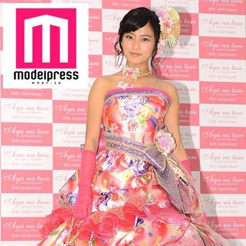 Modelpress タレントの小島瑠璃子さんがキュートなウエディングドレス姿でイベントに登場 自身の結婚時期についても言及しました 小島瑠璃子 こじるり Kojimar Wacoca