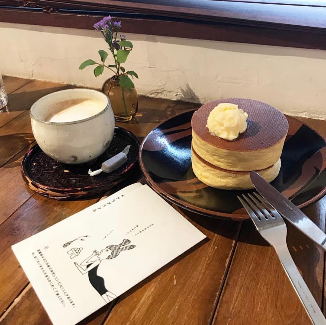 Retrip Cafe Retrip 戸越銀座 戸越銀座にある Pedra Branca ペドラ ブランカ こちらのお店では バター香るホット ケーキが人気です シンプルなパンケ Wacoca Japan People Life Style