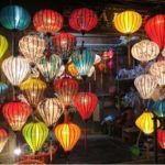 【RETRIP×ベトナム】
ベトナムのホイアンにある「ホイアン旧市街」をご存知ですか？世界文化遺産にも登録されているここでは、約1ヶ月に1度幻想的なランタンの灯...