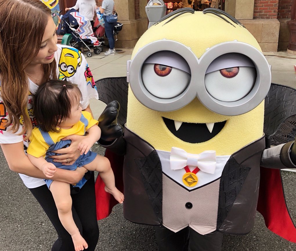 丸高愛実 Usj 娘が黄色好きみたいだからミニオン 楽しかったー ワンピースのショー観たかったけど遅かったので諦めた Usj ミニオン Family Wacoca Japan People Life Style