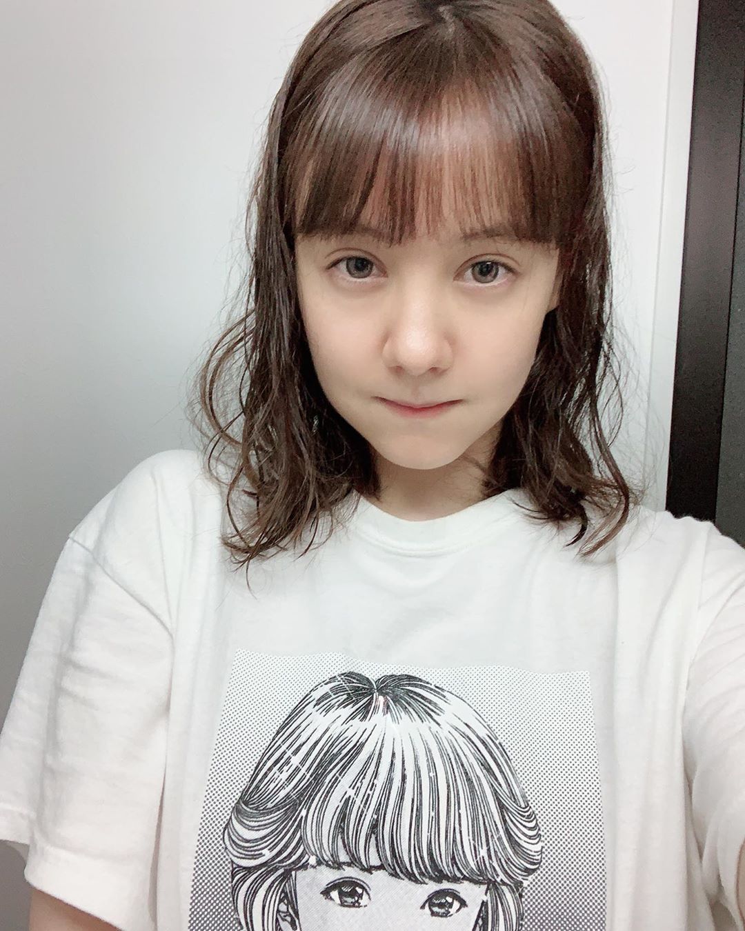 トリンドル玲奈 乾かさないと髪がくるくる 乾かさないと髪にも悪いの知ってるけど 前髪を乾かしたら満足してしまい ついつい他のことしてしまう Wacoca Japan People Life Style トリンドル玲奈 乾かさないと髪がくるくる 乾かさないと髪にも悪いの知ってるけど 前髪を乾かしたら満足してしまい ついつい他のことしてしまう Wacoca Japan People Life Style