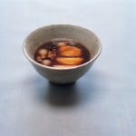 最新号「みんな大好き、日本のお菓子」発売中です。
京都『うめぞの茶房』（@umezono_kyoto）の「季節のお志るこ」には、想定外の仕掛けが散りばめられてい...