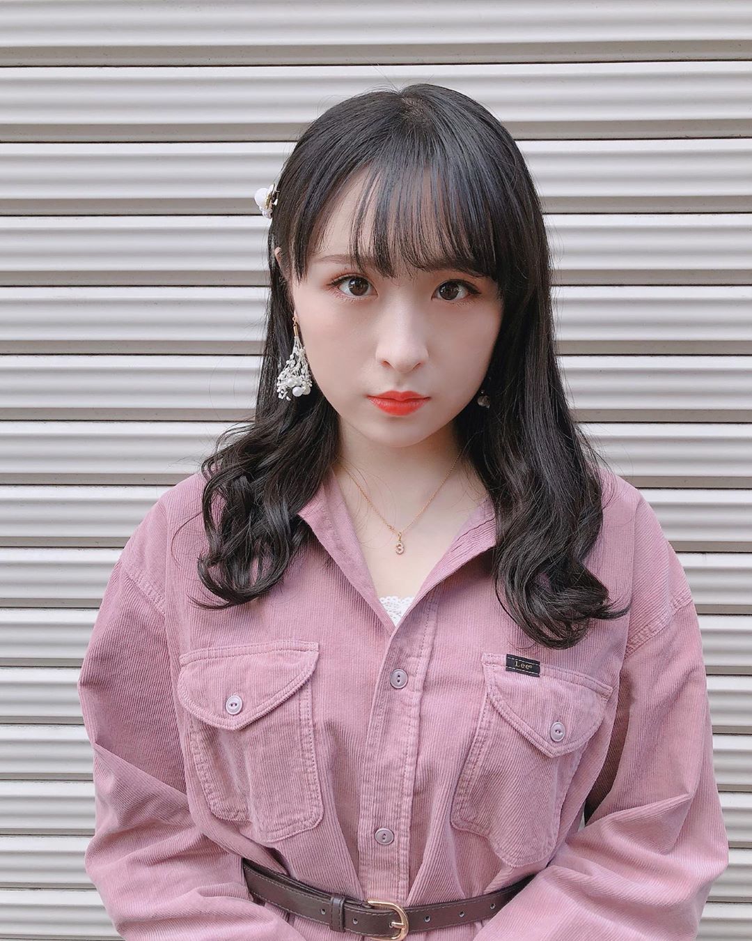 川本紗矢 先日の握手会での私服 私服 私服コーデ イーハイフンワールドギャラリー Ehyphenworldgallery Lee コーデュロイシャツ コ Wacoca Japan People Life Style
