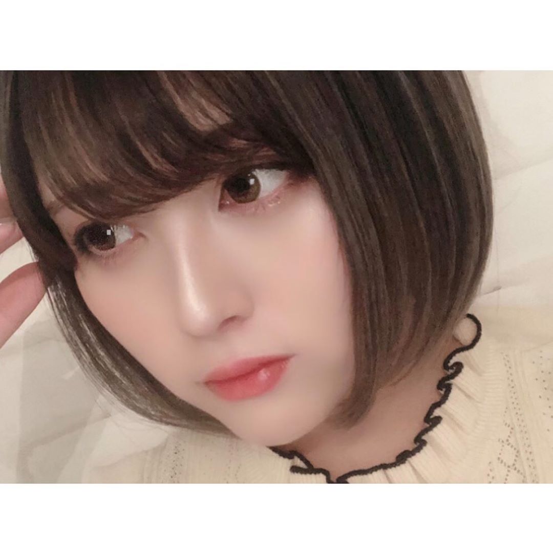 佐藤栞 ん 最近更新してなくてごめーんね 年もよろしく頼みます Happynewyear Wacoca Japan People Life Style