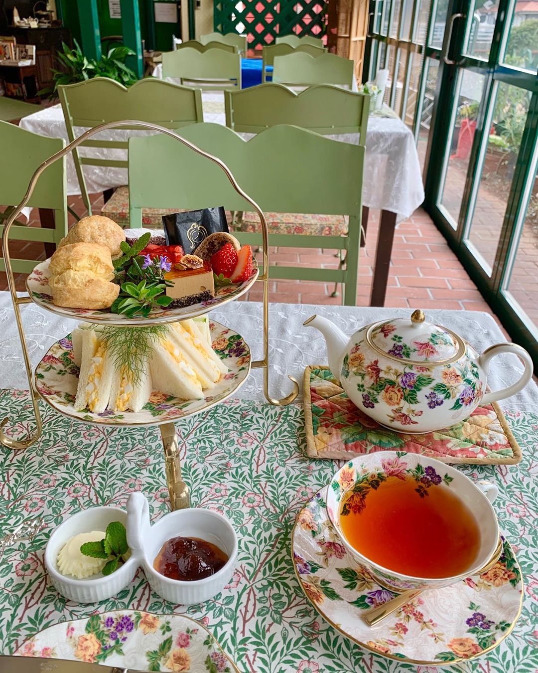 Retrip Gourmet Retrip 香るアフタヌーンティー みなさんは鹿児島県が全国屈指の お茶の名産地 であることをご存知ですか 写真は 知覧茶の産地として有名な南九州市知 Wacoca Japan People Life Style Retrip Gourmet Retrip 香るアフタヌーンティー みなさんは鹿児島県が全国屈指の お茶の名産地 であることをご存知ですか 写真は 知覧茶の産地として有名な南九州市知 Wacoca Japan People Life Style