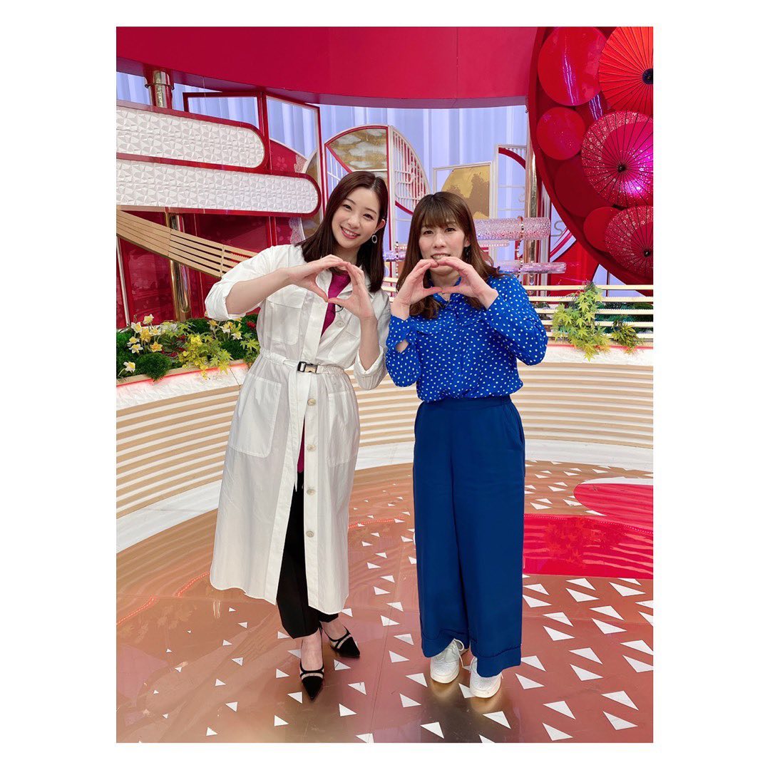 足立梨花 上田晋也の日本メダル話 三重県のスター 吉田沙保里さんと メダルポーズです笑笑 インナー e Jp シャツワンピース パンツ Wacoca Japan People Life Style 足立梨花 上田晋也の日本メダル話 三重県のスター 吉田沙保里さんと メダルポーズです笑笑 インナー e Jp シャツワンピース パンツ Wacoca Japan People Life Style