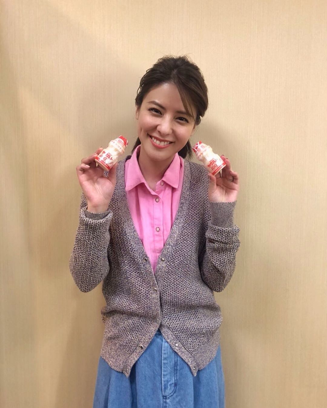 @藤井美菜: . ヤクルトのCM、「いつも笑顔で」篇と、「お届け物 ...