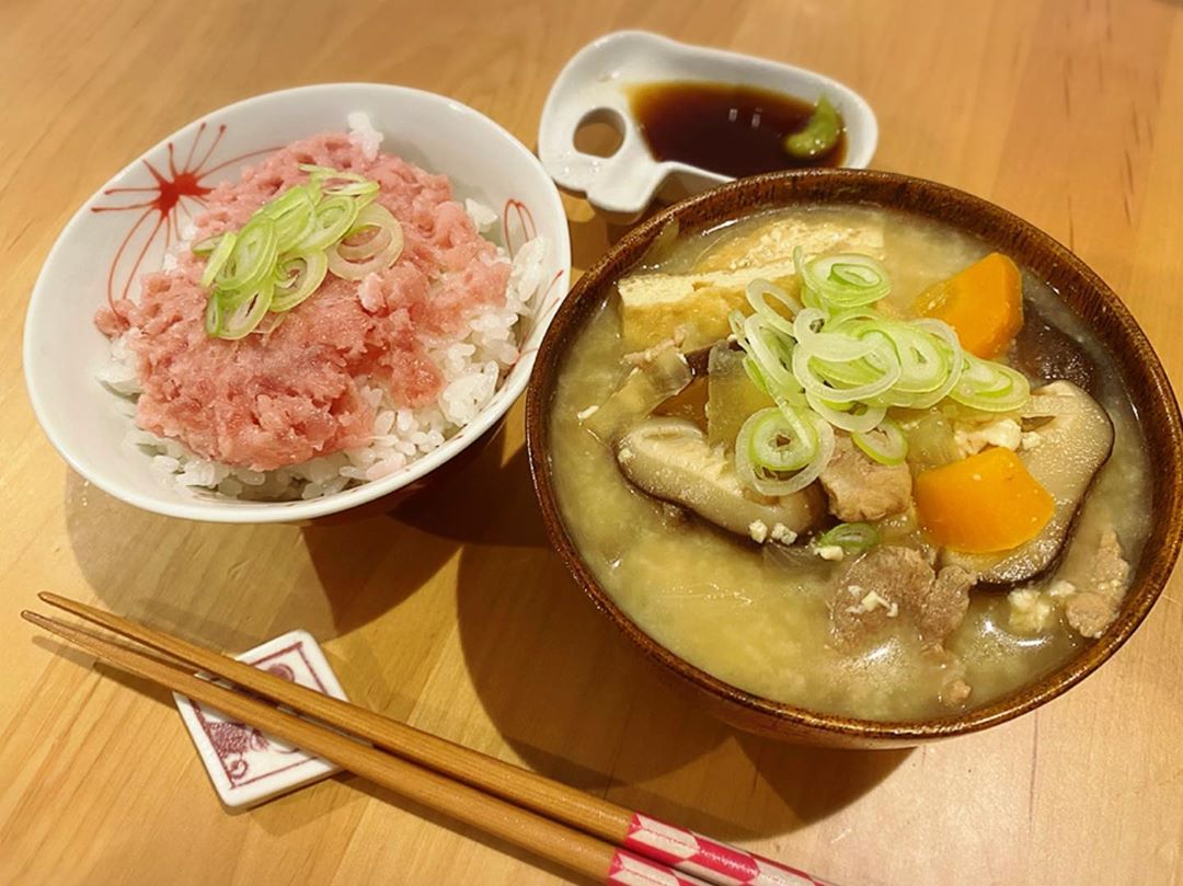 鈴木奈々 今日の夜ごはん おうちごはん ネギトロ丼 豚汁 Wacoca Japan People Life Style 鈴木奈々 今日の夜ごはん おうちごはん ネギトロ丼 豚汁 Wacoca Japan People Life Style