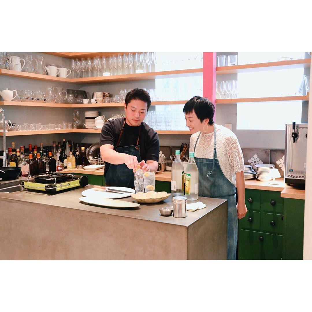 高山都 昔からのファンであり ずーっとテレビの中の人だった 今は飲み友達である料理家の栗原心平さん Shimpei Kurihara のyoutubeチャンネルが開設 Wacoca Japan People Life Style 高山都 昔からのファンであり ずーっとテレビの中の人だった 今は飲み友達である料理家の栗原心平さん Shimpei Kurihara のyoutubeチャンネルが開設 Wacoca Japan People Life Style