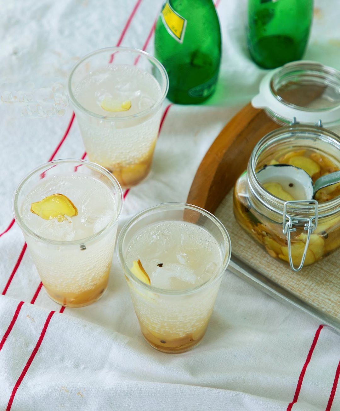 Hanakomagazine おいしい保存食を作ろう 生姜のシロップ 生姜には血行促進や整腸作用 冷え性の改善などさまざまな効能があるとされているが 手軽に取り入れるなら生姜のシ Wacoca Japan People Life Style Hanakomagazine おいしい保存食を作ろう 生姜のシロップ 生姜には血行促進や整腸作用 冷え性の改善などさまざまな効能があるとされているが 手軽に取り入れるなら生姜のシ Wacoca Japan People Life Style