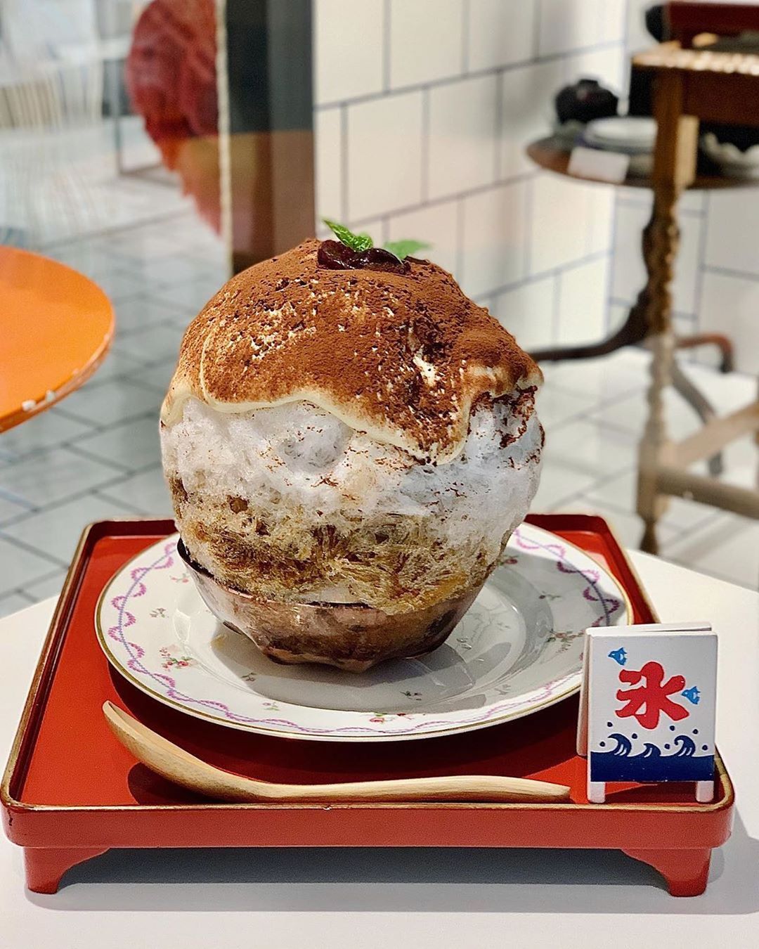 Retrip Kyoto Retrip かき氷 今回ご紹介するのは 京都にある お茶と酒 たすき です 丸くボリュームのあるフォルムも 可愛いかき氷が人気なんですよ こちらの ダー Wacoca Japan People Life Style Retrip Kyoto Retrip かき氷 今回ご紹介するのは 京都にある お茶と酒 たすき です 丸くボリュームのあるフォルムも 可愛いかき氷が人気なんですよ こちらの ダー Wacoca Japan People Life Style