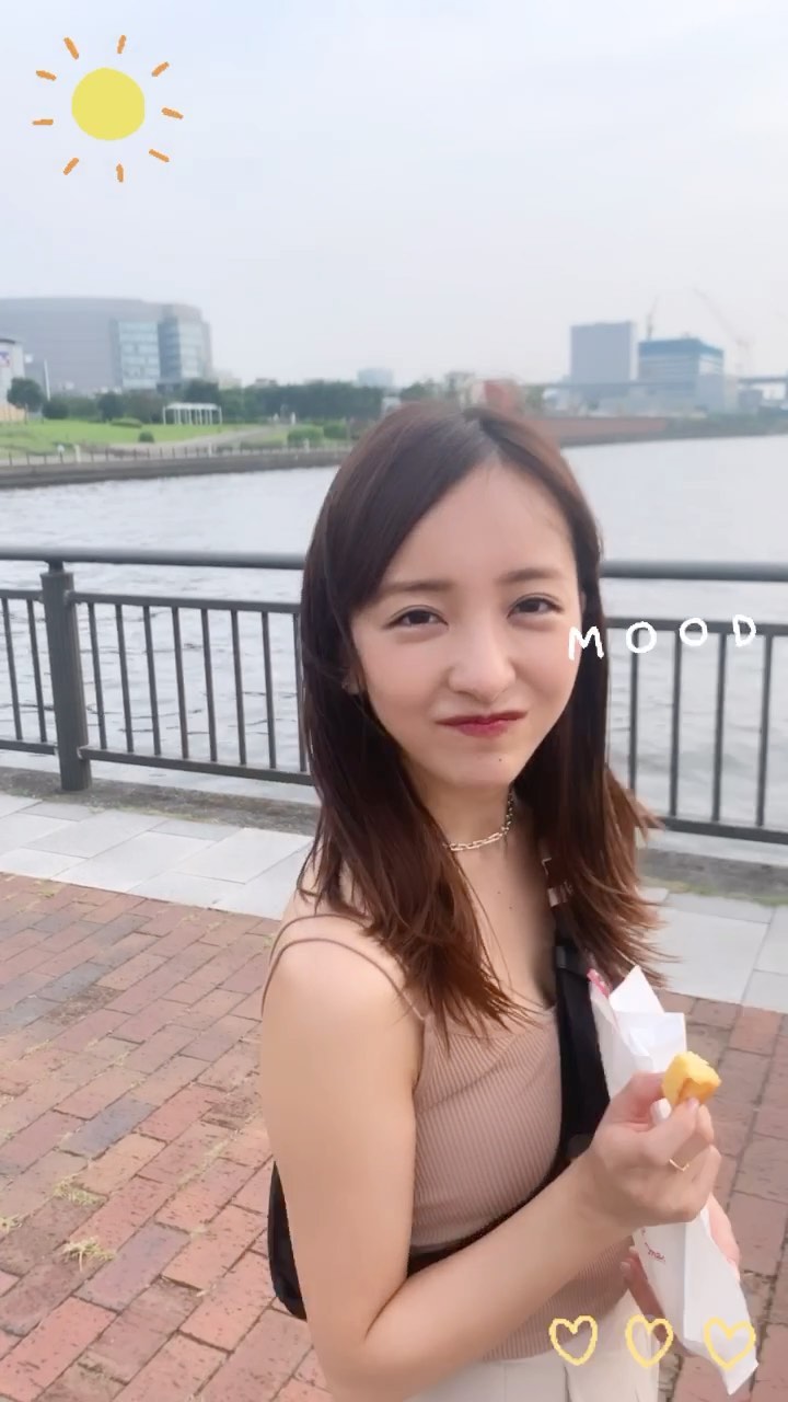 デート 板野 友美