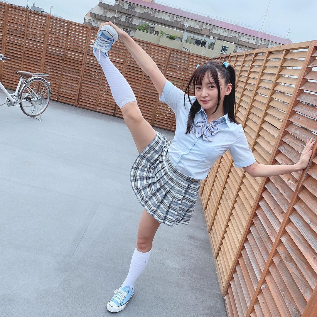 西永彩奈 y字バランス 昔よりできなくなったな Y字バランス 制服 Schooluniform Japanesegirl Wacoca Japan People Life Style 西永彩奈 y字バランス 昔よりできなくなったな Y字バランス 制服 Schooluniform Japanesegirl Wacoca Japan People Life Style