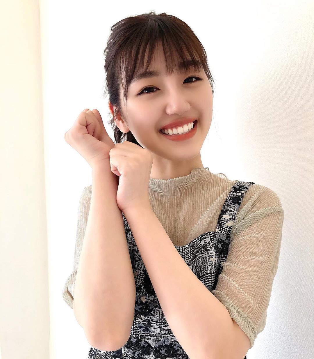 Non No 発売中の11月号で大好評 日向坂46の好感度しかないヘアアレ 企画 佐々木美玲 東村芽依さんのオフショット みーぱんのこのポーズは アザトカワ Wacoca Japan People Life Style Non No 発売中の11月号で大好評 日向坂46の好感度しかないヘアアレ 企画 佐々木美玲 東村芽依さんのオフショット みーぱんのこのポーズは アザトカワ Wacoca Japan People Life Style