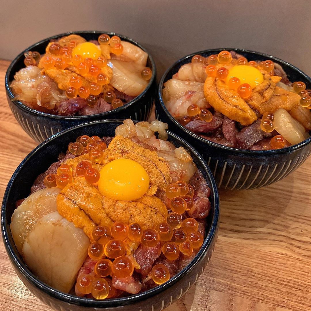 Retrip Dinner Retrip 福岡ごはん 今回は 福岡 平尾にある 炭火焼肉バル Agito Hirao をご紹介 こちらでいただけるのが 焼肉屋の海鮮丼 1390円 Wacoca Japan People Life Style Retrip Dinner Retrip 福岡ごはん 今回は 福岡 平尾にある 炭火焼肉バル Agito Hirao をご紹介 こちらでいただけるのが 焼肉屋の海鮮丼 1390円 Wacoca Japan People Life Style