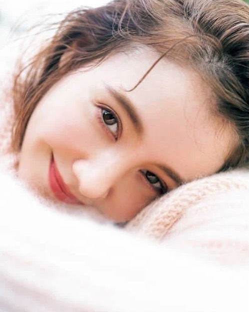トリンドル玲奈 こちらも メイクは Igari Shinobu さん 発売中の With Mag Official にてぜひチェックしてね Wacoca Japan People Life Style