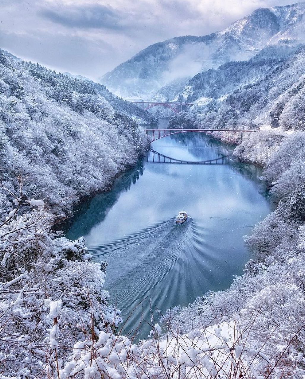 Retrip Nippon Retrip 富山 今回ご紹介するのは 富山県砺波市にある 庄川遊覧船 です こちらでは毎年冬になると雪が降り積り 遊覧船に乗りながら雪景色を鑑賞する Wacoca Japan People Life Style Retrip Nippon Retrip 富山 今回ご紹介するのは 富山県砺波市にある 庄川遊覧船 です こちらでは毎年冬になると雪が降り積り 遊覧船に乗りながら雪景色を鑑賞する Wacoca Japan People Life Style