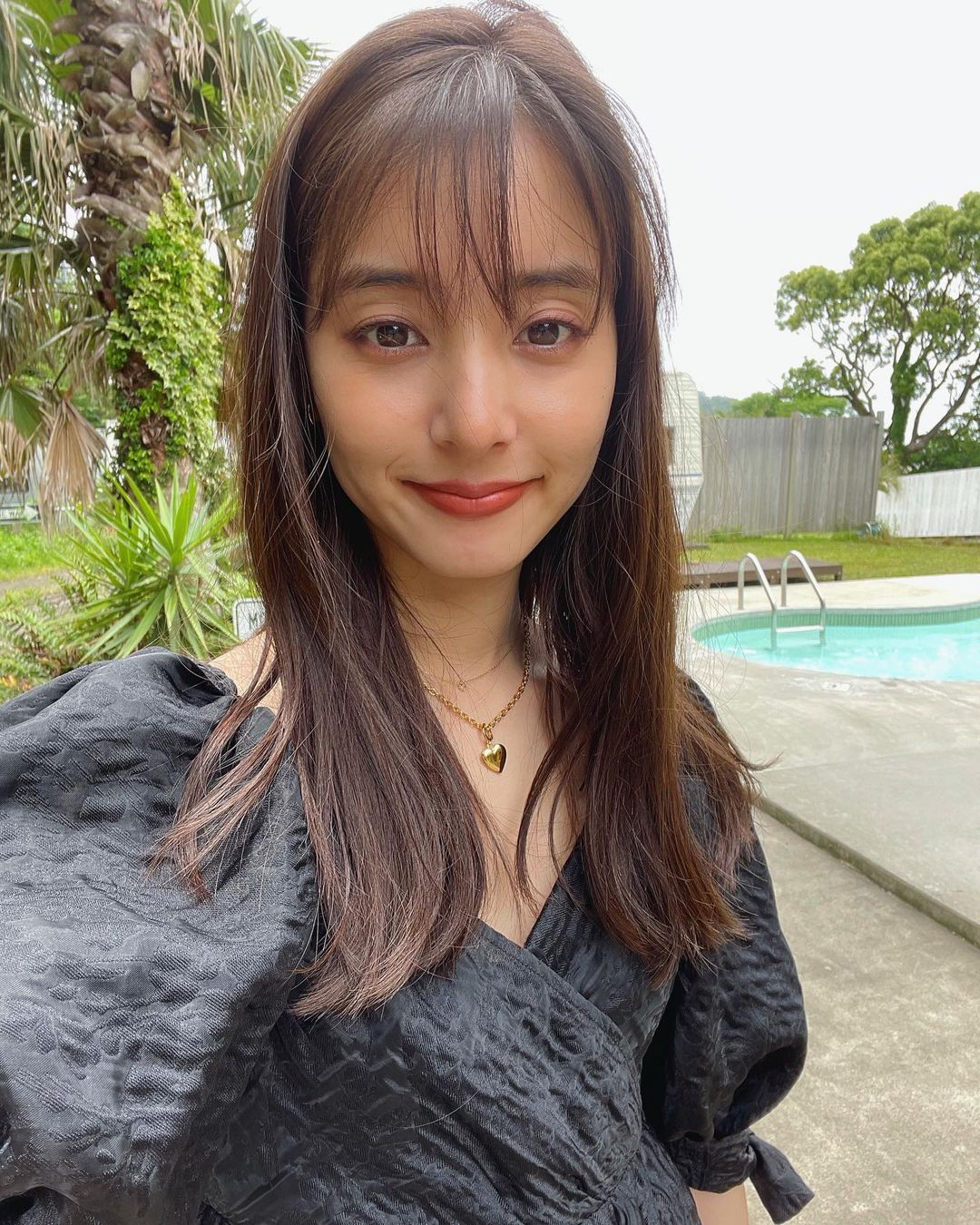 新木優子 ロケットペンダントって 懐かしくて心が躍る 小学生の時にロケットペンダント買いに原宿竹下通りまで連れてってもらったなぁ そういえばその時に行った原宿でス Wacoca Japan People Life Style 新木優子 ロケットペンダントって 懐かしくて心が躍る 小学生の時にロケットペンダント買いに原宿竹下通りまで連れてってもらったなぁ そういえばその時に行った原宿でス Wacoca Japan People Life Style